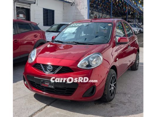 Nissan March Hatchback en venta