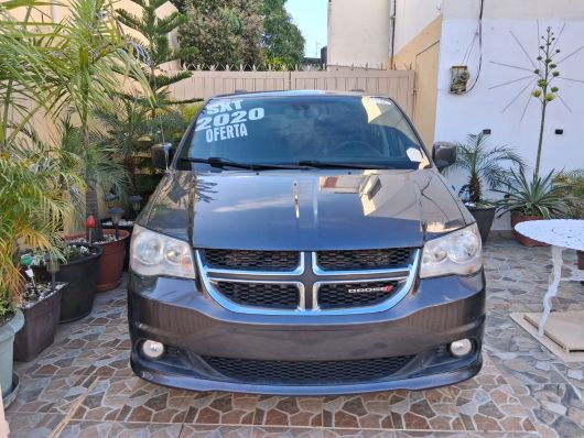 Dodge Grand Caravan SXT en venta