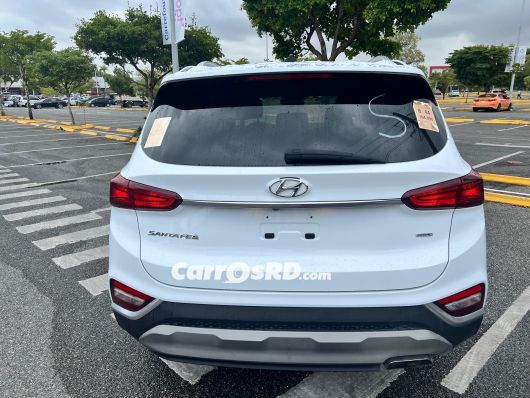 Hyundai Santa Fe Jeep en venta