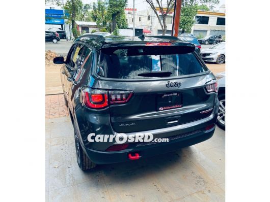 Jeep Compass Jeepeta en venta