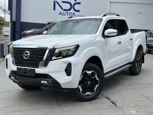 Nissan Frontier LE en venta