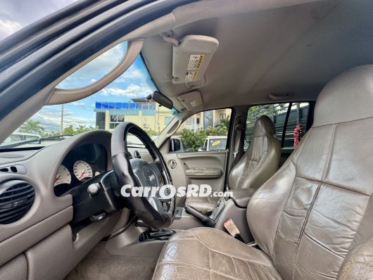 Jeep Liberty Jeepeta en venta