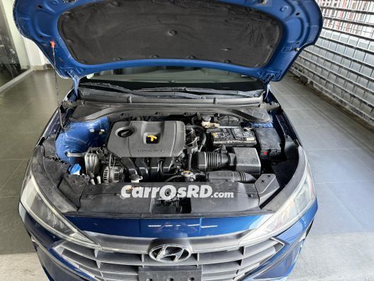 Hyundai Elantra Carros en venta