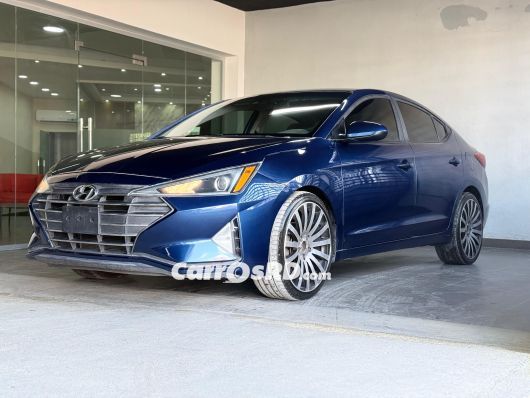 Hyundai Elantra Carros en venta
