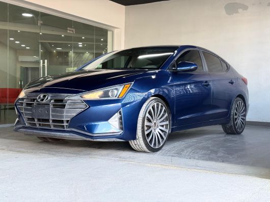 Hyundai Elantra SEL en venta