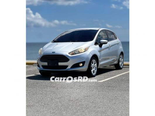 Ford Fiesta Carros en venta