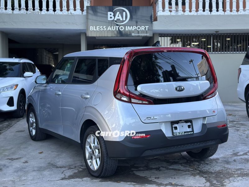 Kia
