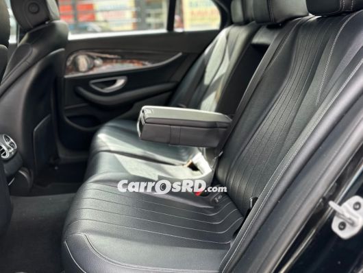 Mercedes-Benz Clase E Carros en venta