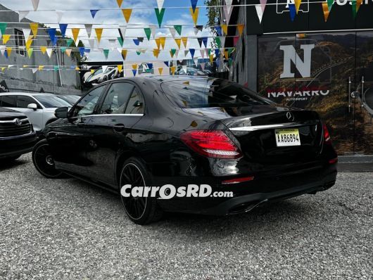 Mercedes-Benz Clase E Carros en venta
