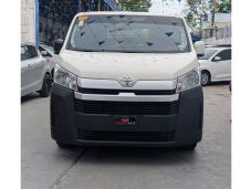 Toyota Hiace Básico