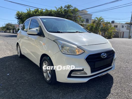 Hyundai Grand i10 Carros en venta