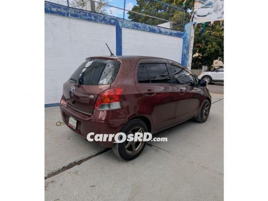 Toyota Vitz Hatchback en venta