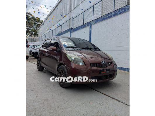 Toyota Vitz Hatchback en venta