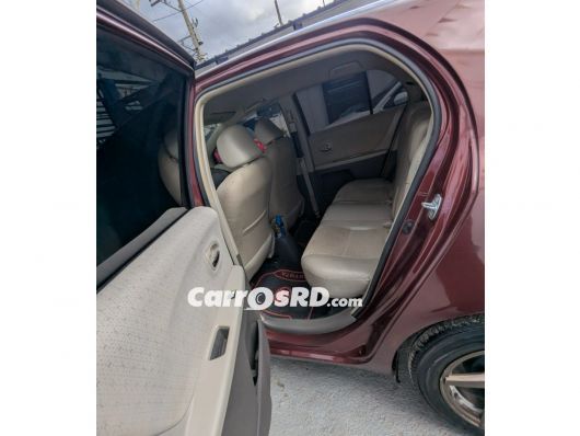 Toyota Vitz Hatchback en venta