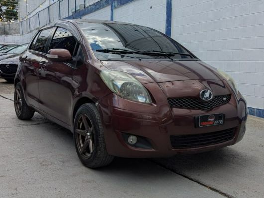 Toyota Vitz Básico en venta