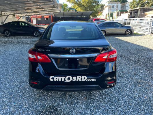Nissan Sentra Carros en venta