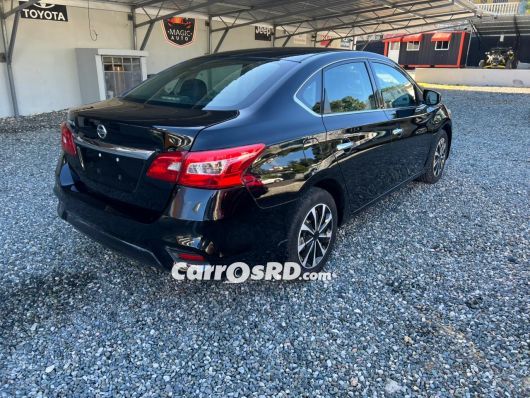 Nissan Sentra Carros en venta