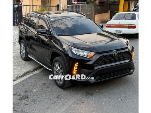 Toyota RAV4 Jeepeta en venta