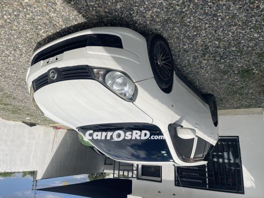 Nissan AD Hatchback en venta