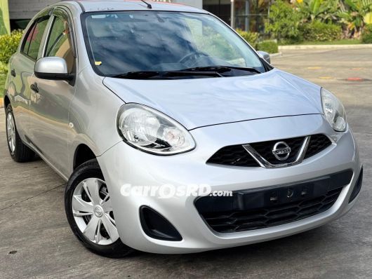 Nissan March Hatchback en venta