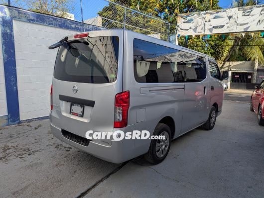 Nissan NV Minivan en venta