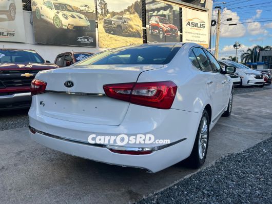 Kia K7 Carros en venta