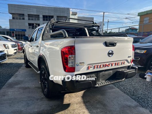 Nissan Frontier Camioneta en venta