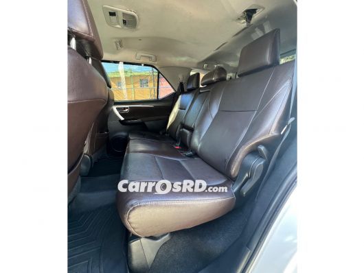 Toyota Fortuner Jeepeta en venta