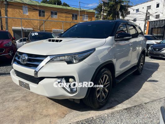 Toyota Fortuner Jeepeta en venta