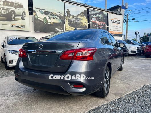 Nissan Sentra Carros en venta