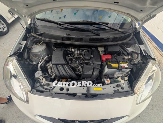 Nissan March Hatchback en venta