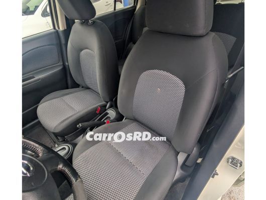 Nissan March Hatchback en venta