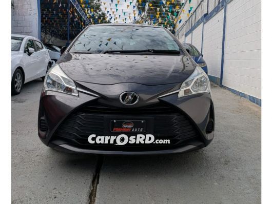 Toyota Vitz Hatchback en venta