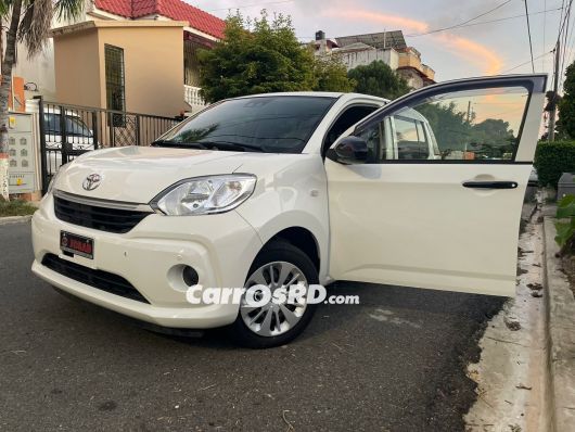 Toyota Passo Hatchback en venta
