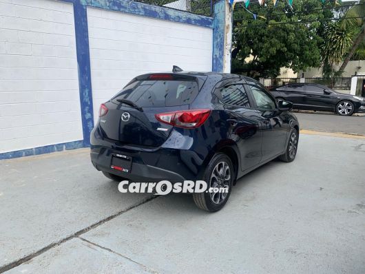 Mazda Demio Hatchback en venta