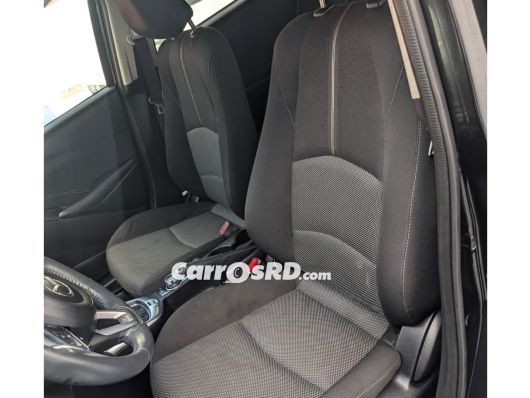 Mazda Demio Hatchback en venta