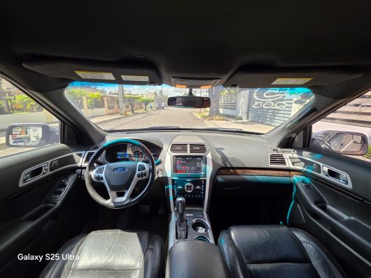 Ford Explorer Limited