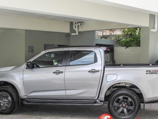 Isuzu