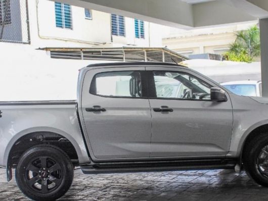Isuzu