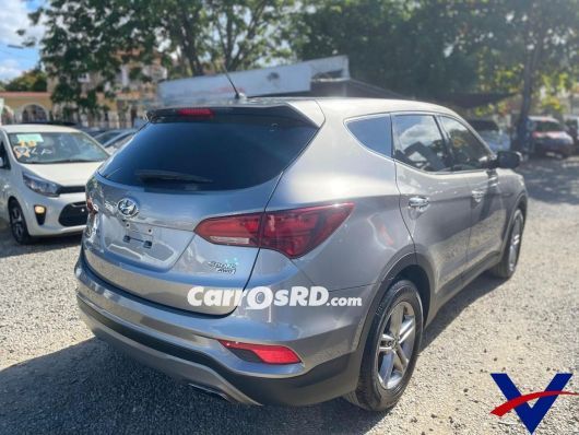 Hyundai Santa Fe Jeep en venta