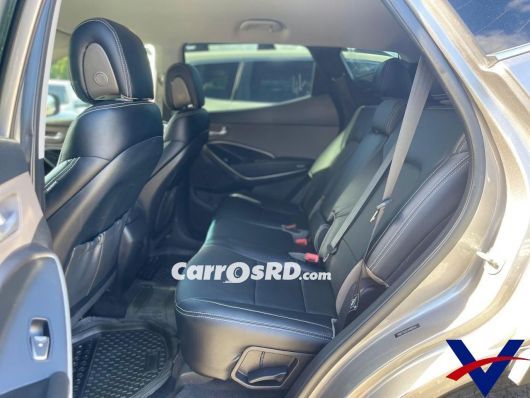 Hyundai Santa Fe Jeep en venta