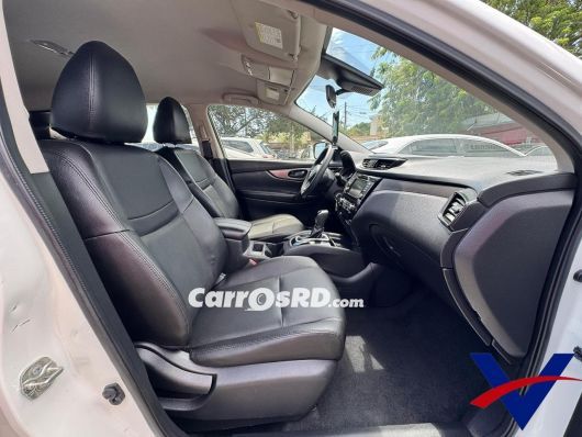 Nissan Rogue Sport Jeep en venta