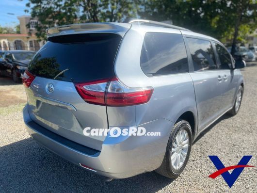 Toyota Sienna Minivan en venta