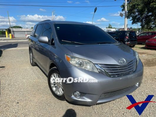Toyota Sienna Minivan en venta