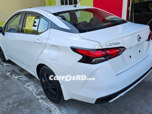 Nissan Versa Carros en venta