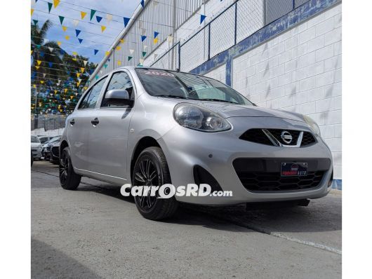 Nissan March Hatchback en venta
