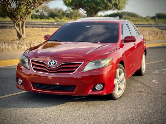 Toyota Camry LE en venta