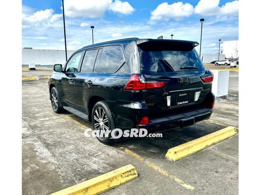 Lexus LX Jeepeta en venta