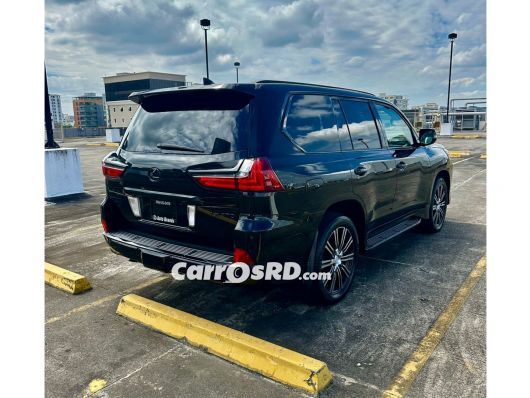 Lexus LX Jeepeta en venta