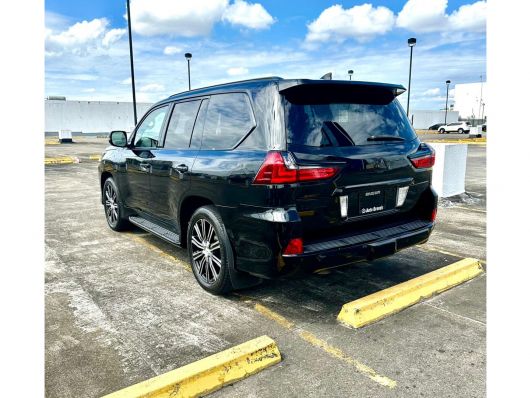 Lexus LX 570 Super Sport